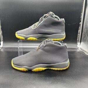 Nike Air Jordan Future Grey Volt Youth Size 6Y Basketball Shoes 656404-025 EUC